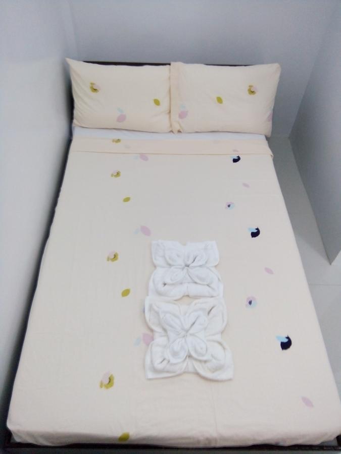 Chelle'S Apartelle - Inn Эль-Нидо Экстерьер фото